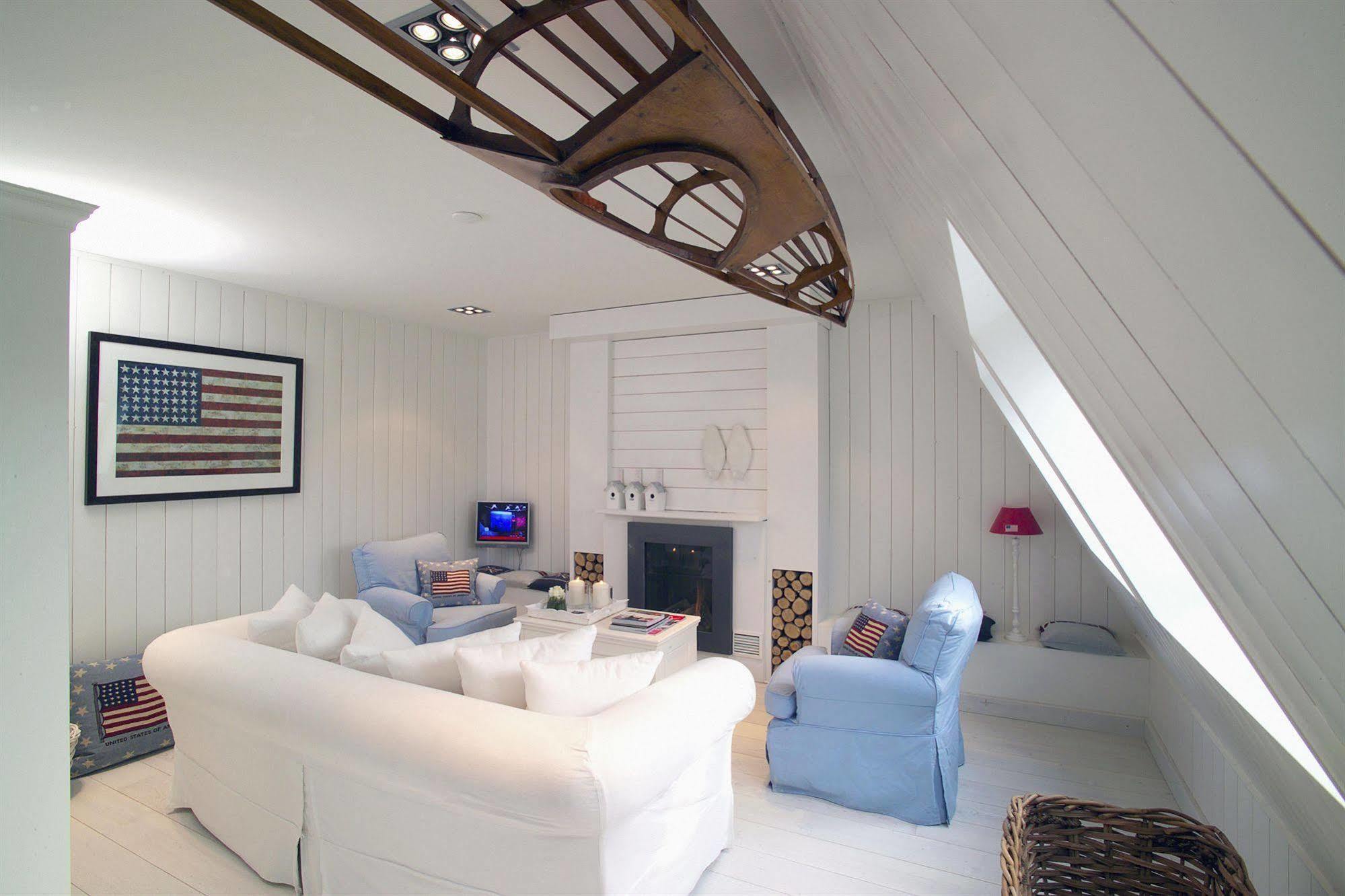 Bliss Boutique Hotel Breda Bagian luar foto