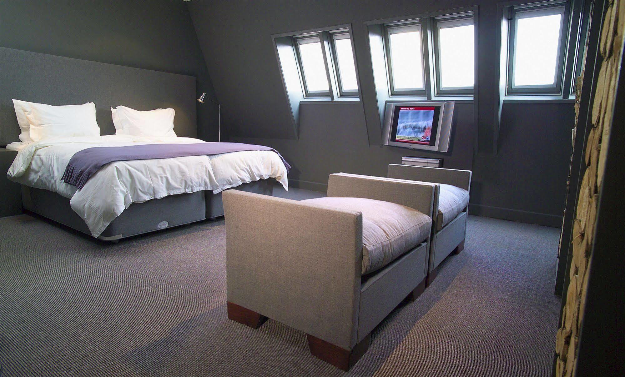 Bliss Boutique Hotel Breda Bagian luar foto