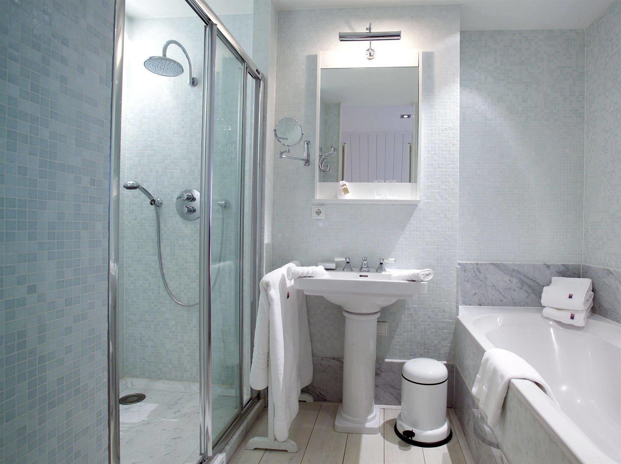 Bliss Boutique Hotel Breda Bagian luar foto