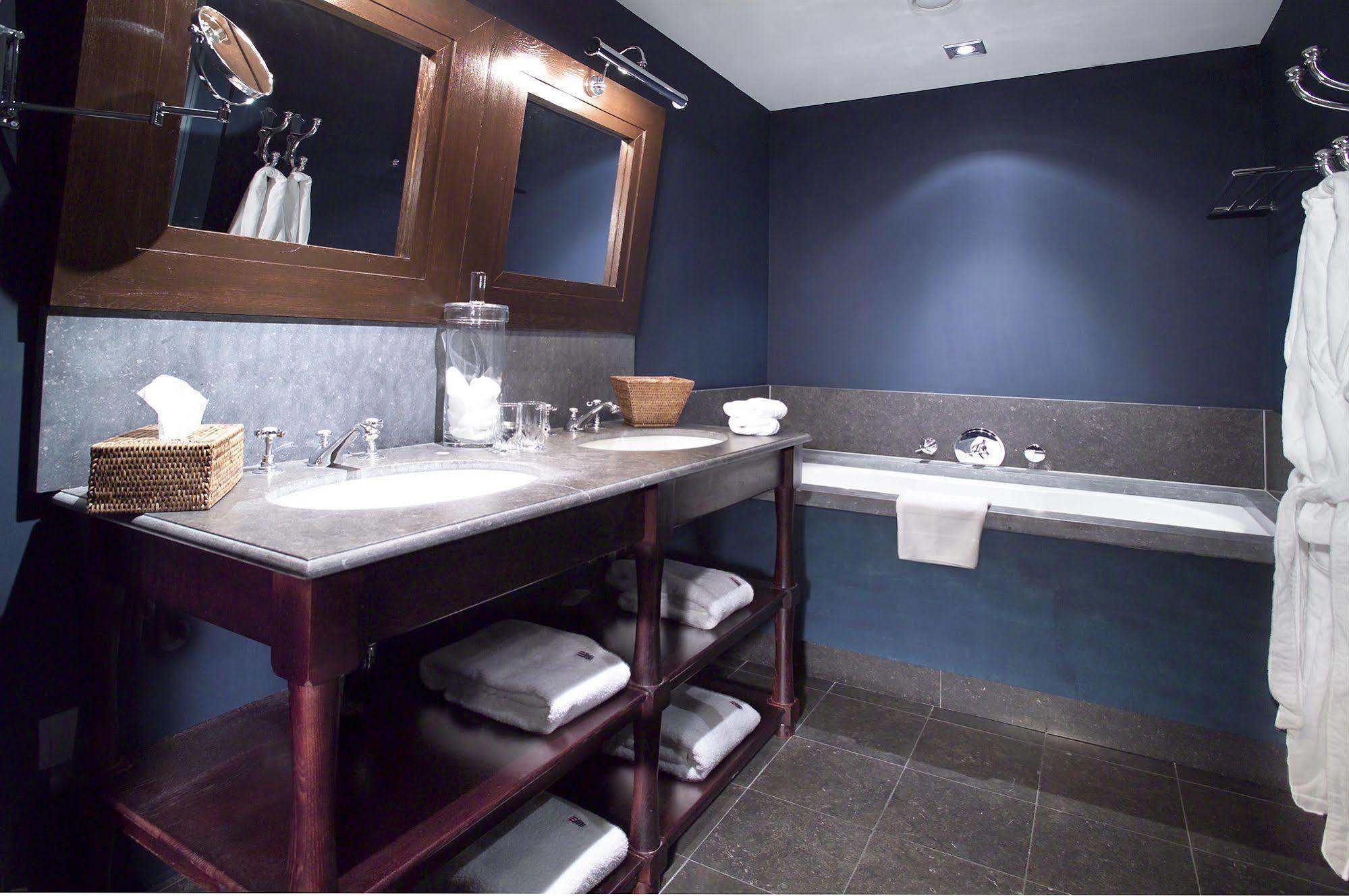 Bliss Boutique Hotel Breda Bagian luar foto